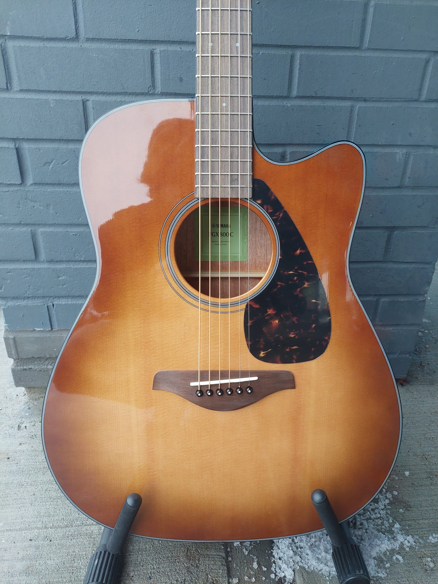 Yamaha FGX800C Acoustic Guitar