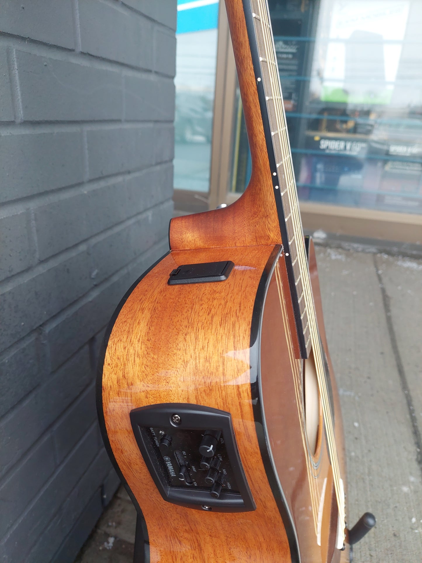 Yamaha FGX800C Acoustic Guitar