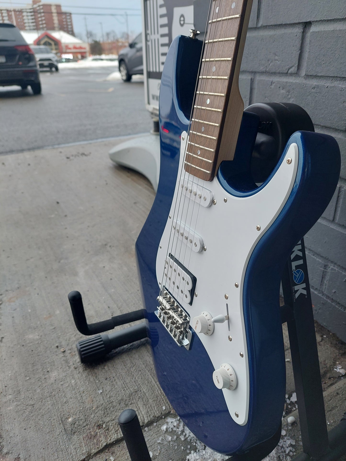Yamaha Pacifica PAC012 Electric Guitar