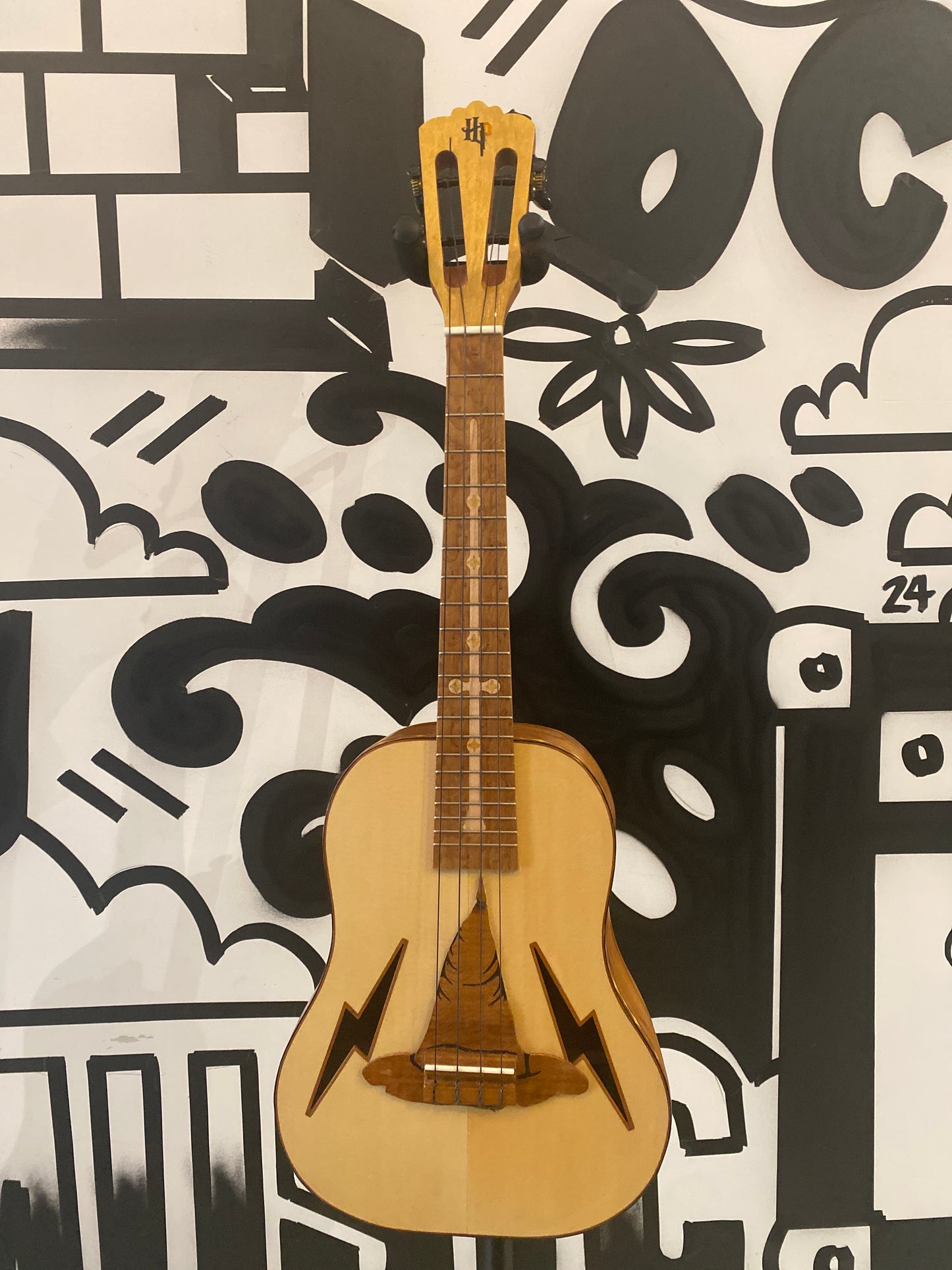 Tenor ukulele - Harry Potter theme | Costume Made by Milky Way Ukuleles w/EQ