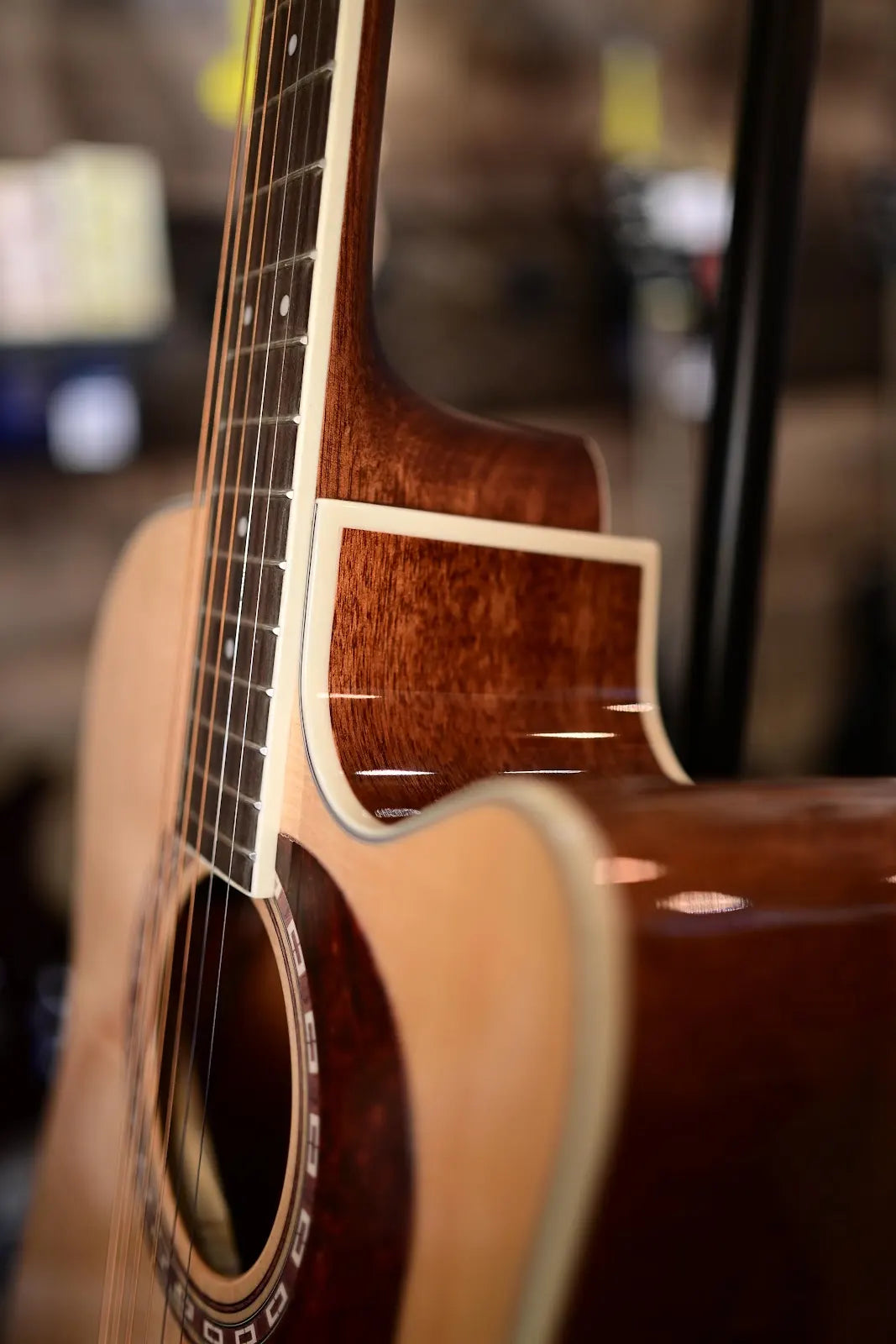 Washburn HD10S-O Heritage Dreadnought Acoustic Guitar Natural Gloss