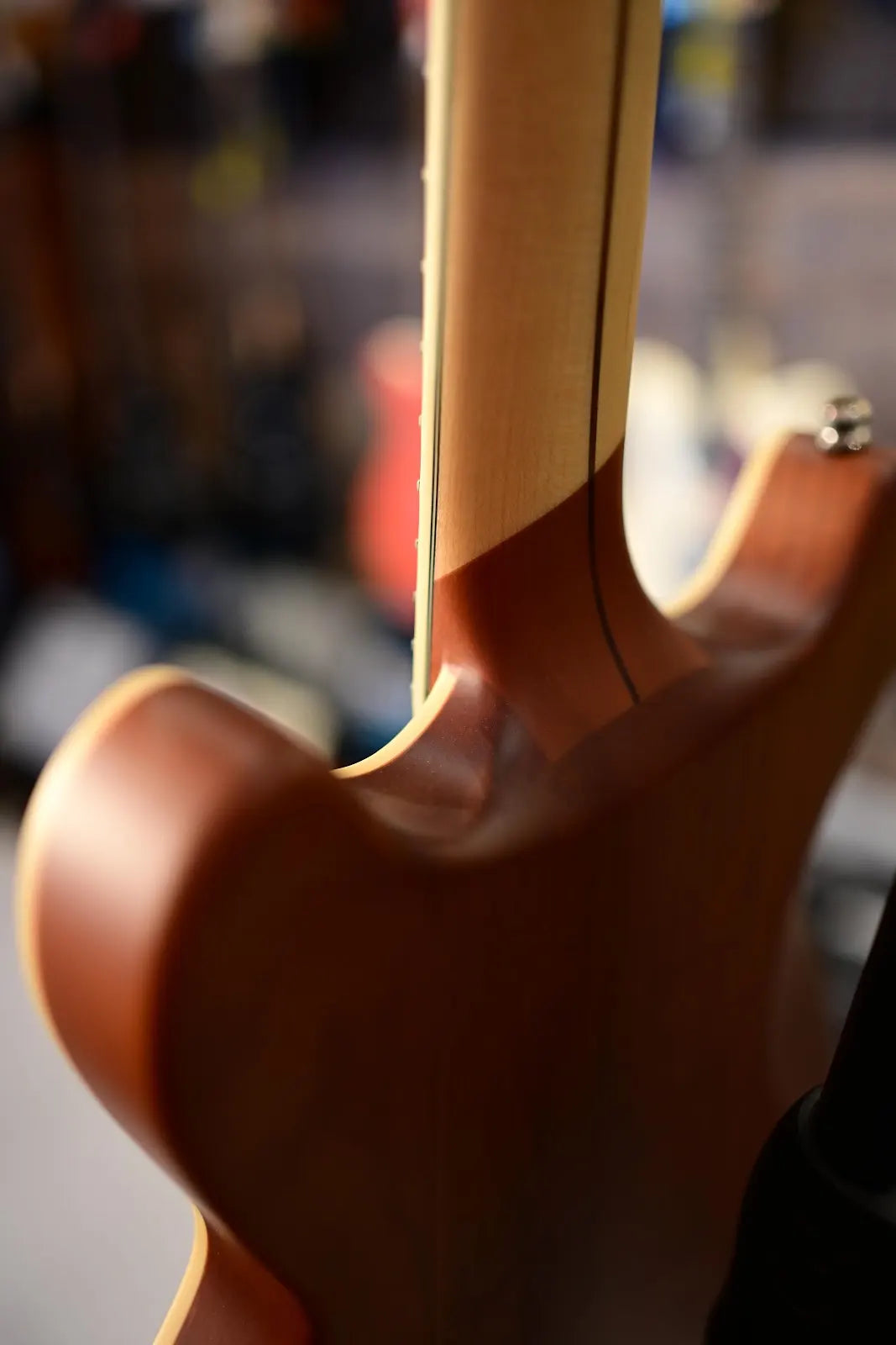 D'Angelico Deluxe Brighton Solidbody Electric Guitar - Matte Walnut