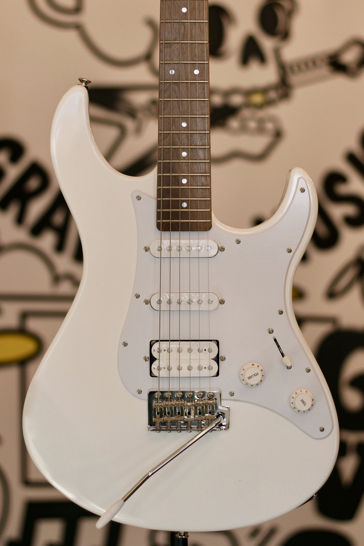 Yamaha Pacifica PAC012 Electric Guitar