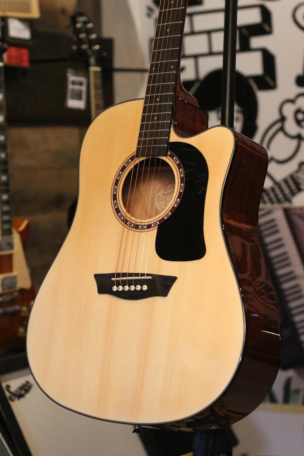 Washburn AD5CEPACK-A Apprentice Acoustic Guitar Natural Gloss ad-5-ce-pack-a