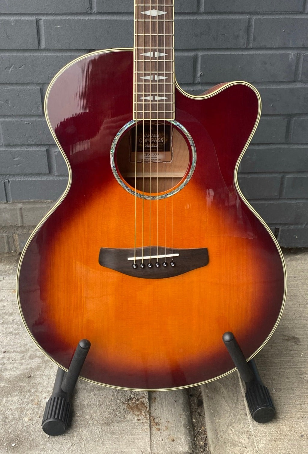 Yamaha CPX1000 – Granata Music Ltd