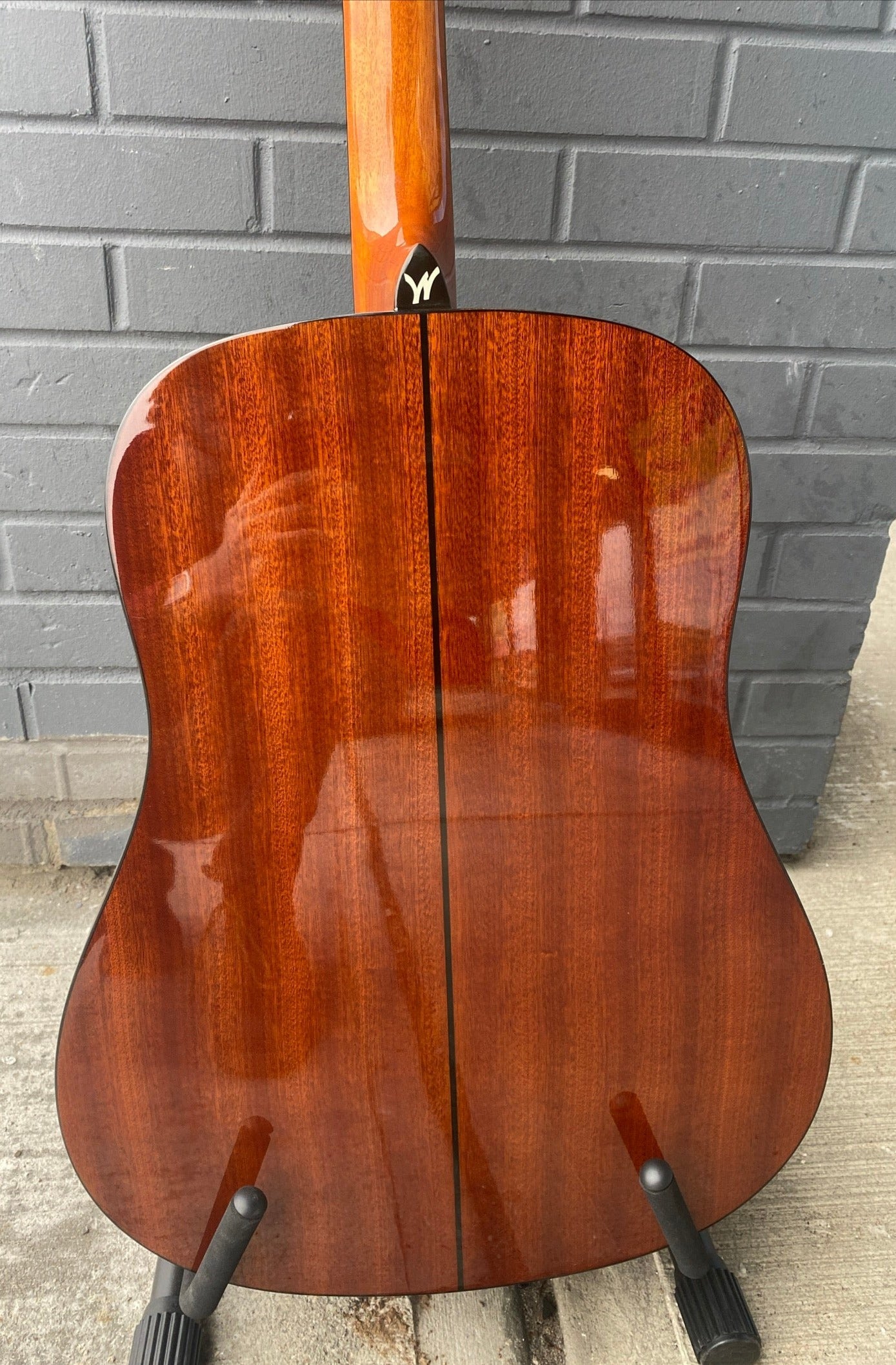 FOR RENT: Washburn AD5K | Daily, Weekly, Monthly