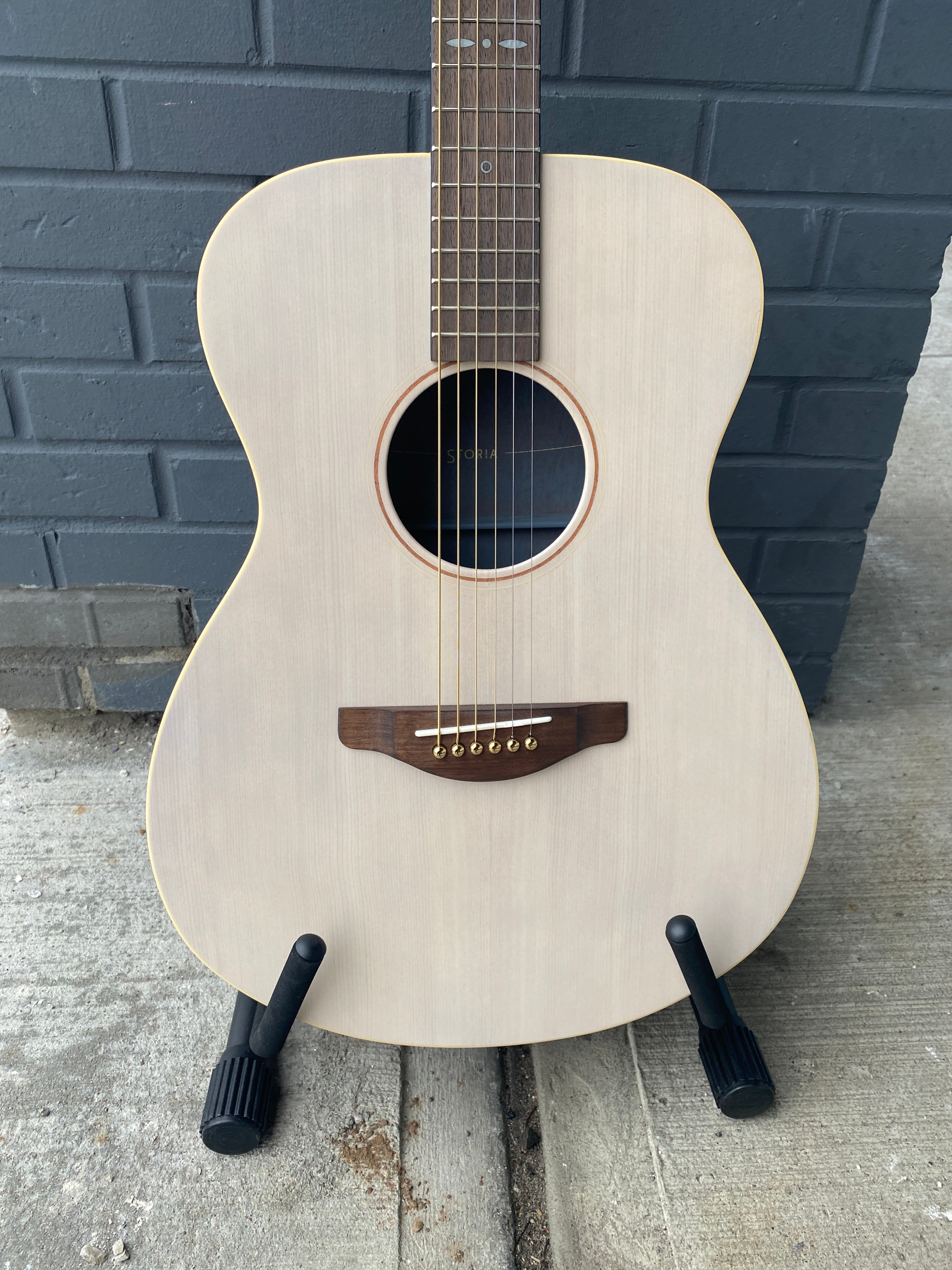 Yamaha Storia Acoustic Guitar