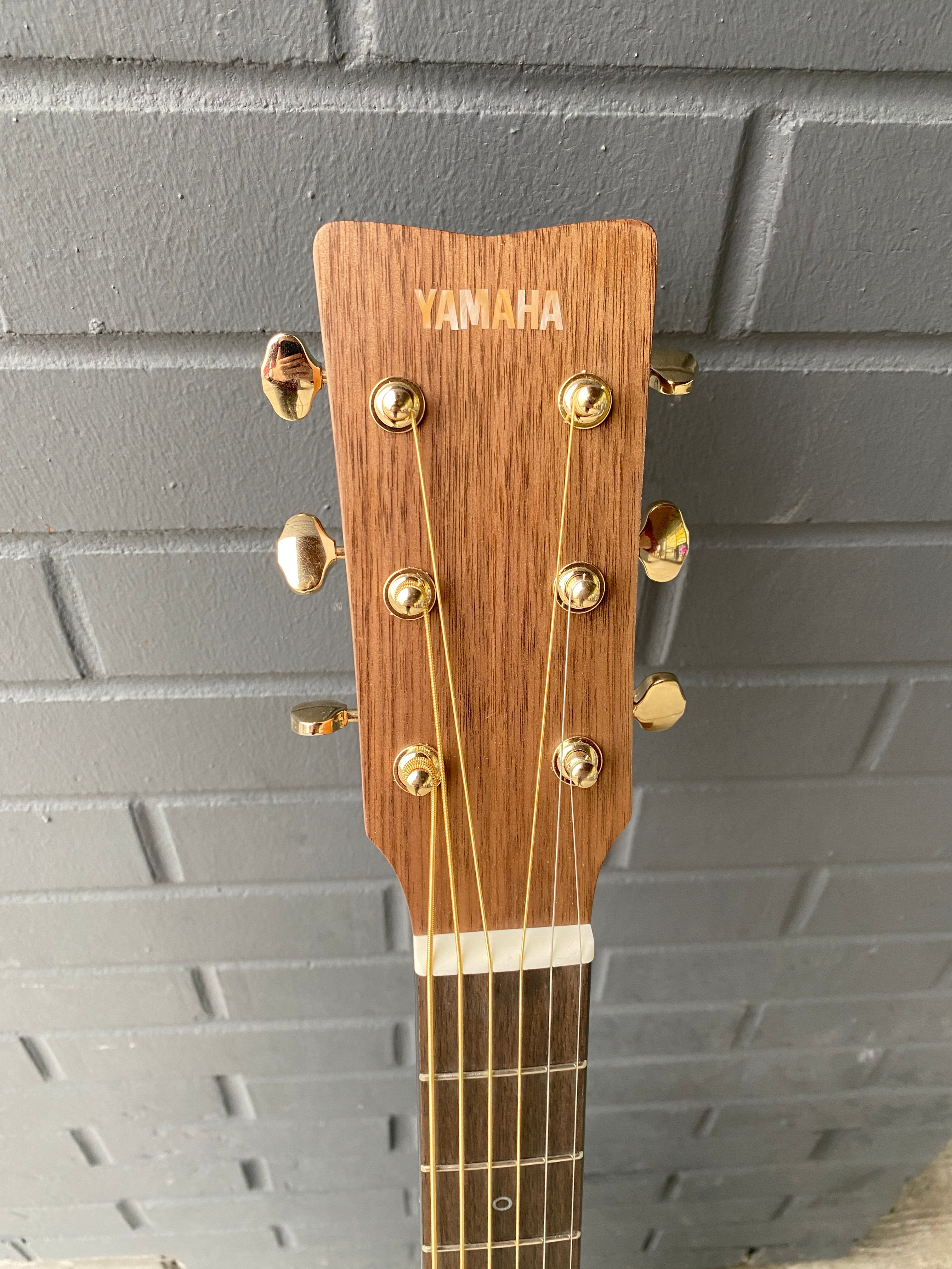 Yamaha Storia Acoustic Guitar