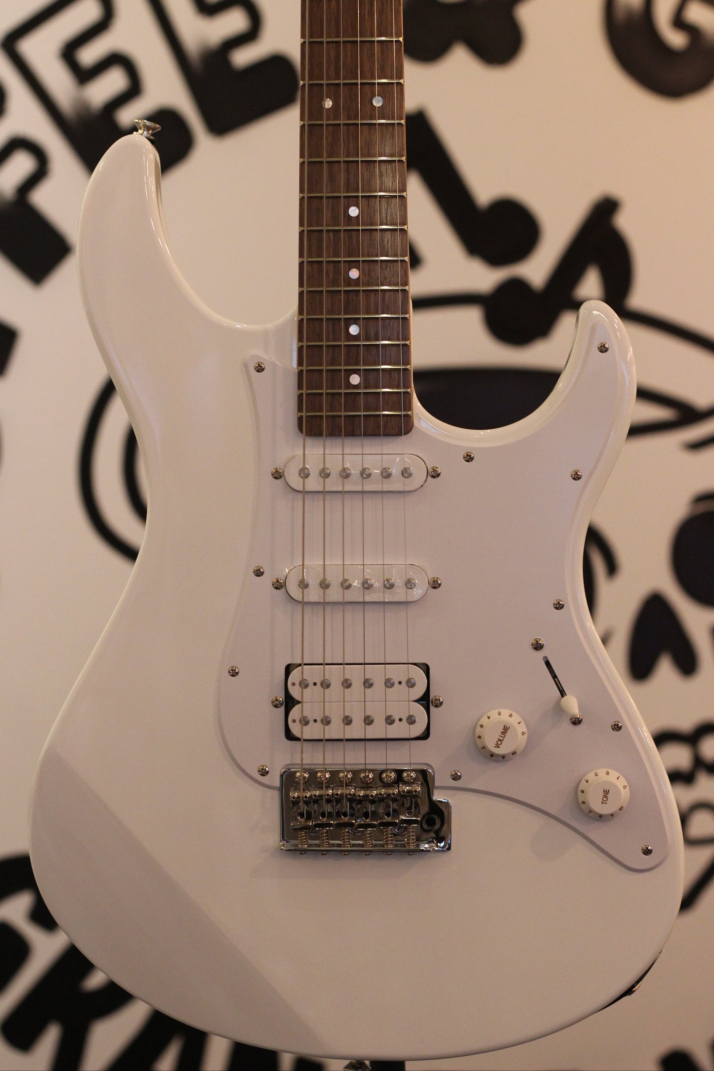 Yamaha Pacifica PAC012 Electric Guitar