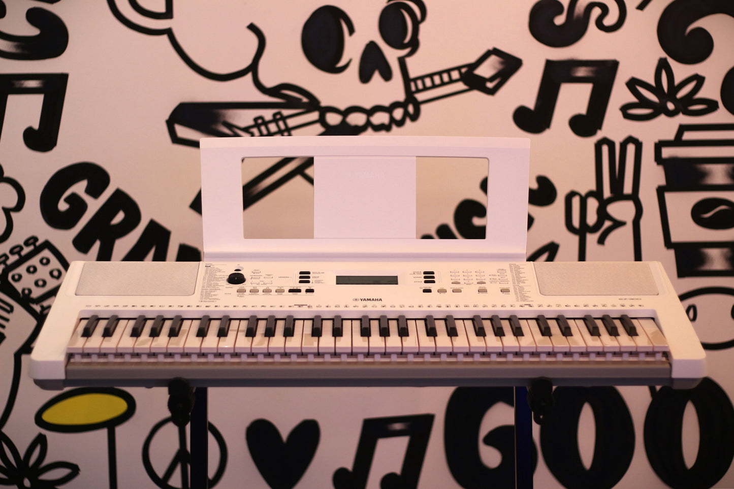 Yamaha EZ-300 Portable Keyboard