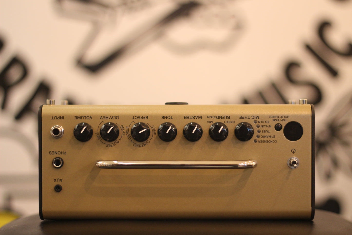 Yamaha THR5A 10W Portable Acoustic Guitar Amplifier