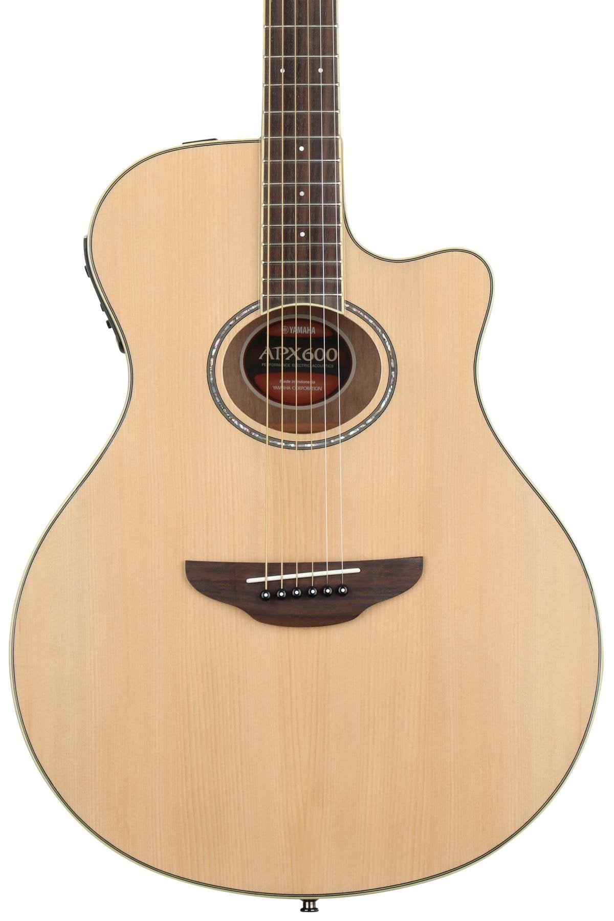 Yamaha APX600 Electric Acoustic Guitar