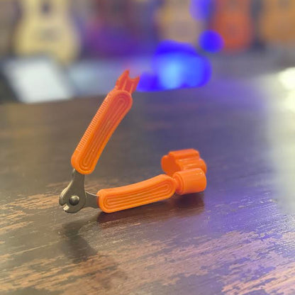 The Good Musician Co. | Pro Peg Winder for Guitar | 3 in 1 Guitar String Winder