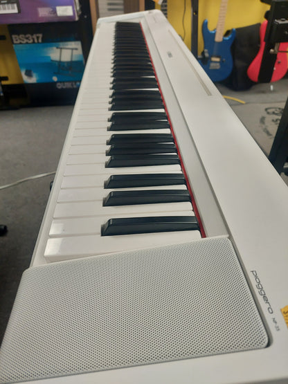 Yamaha Piaggero NP-35 Digital Piano