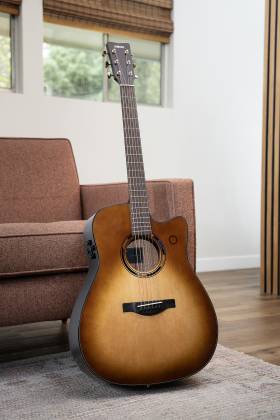 Yamaha TAG3 C Trans Acoustic Guitar with Gigbag | Minor Body Damage