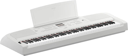 Yamaha DGX-670 Digital Piano