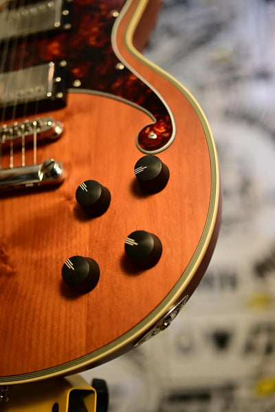 D'Angelico Deluxe Brighton Solidbody Electric Guitar - Matte Walnut