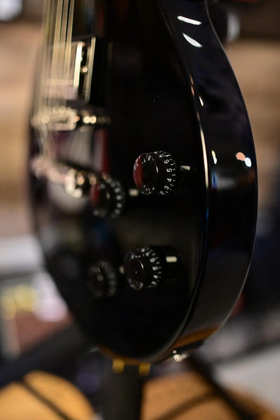 Danelectro D56BARIV | Semi-hollow body Electric Guitar