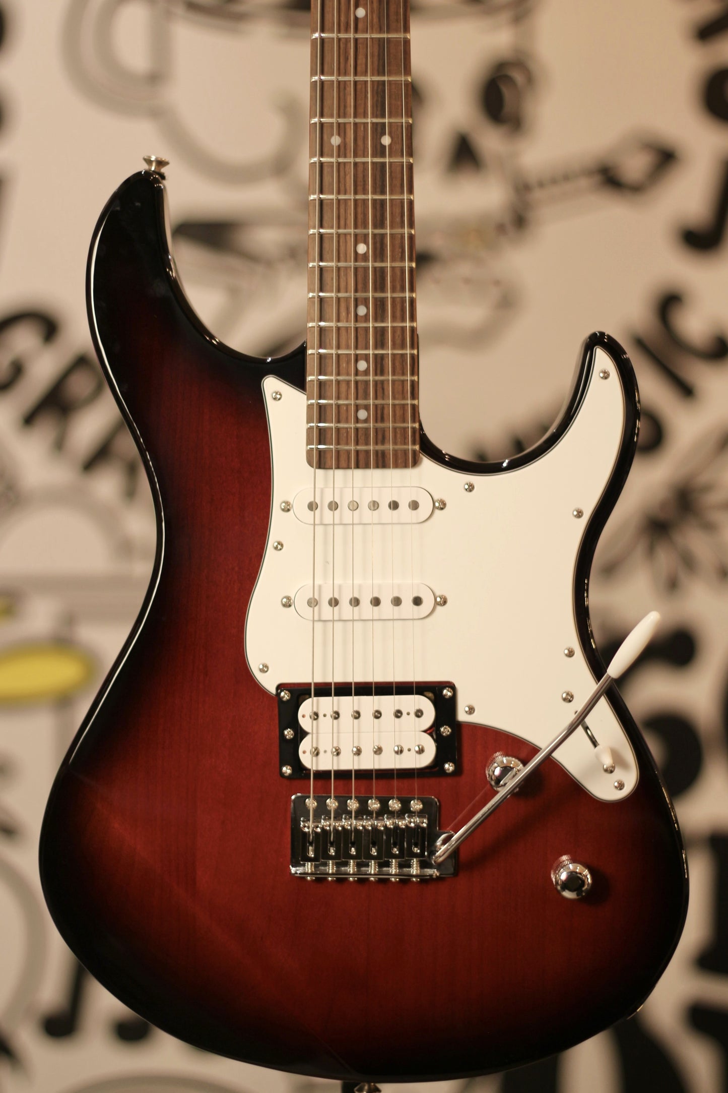 Yamaha Pacifica PAC112V Electric Guitar