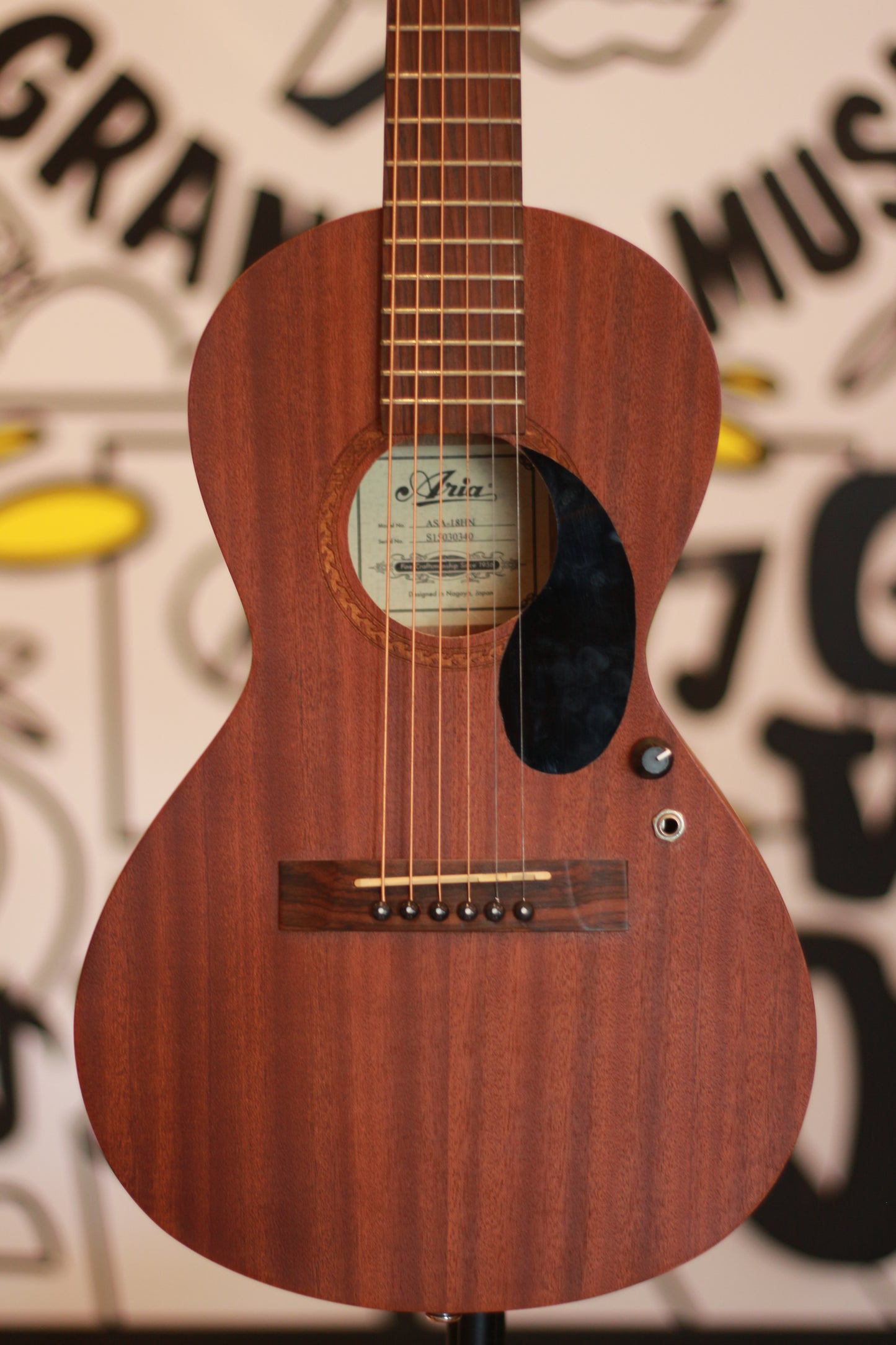 ARIA ASA-18H TRAVEL GUITAR | With Electronics | Used Guitar