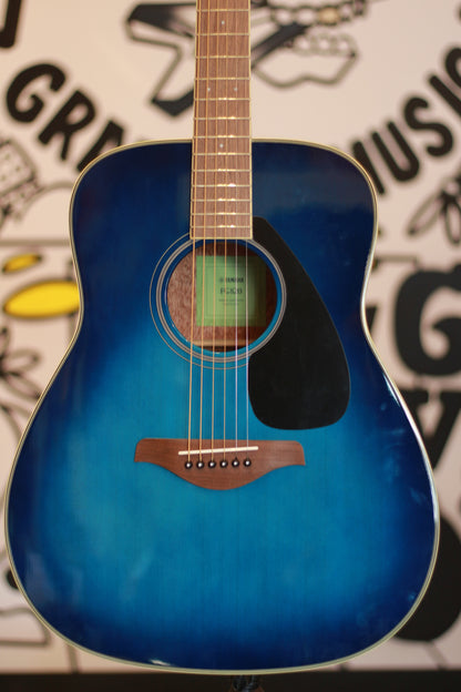 Yamaha FG820 Spruce Top Acoustic Guitar - Sunset Blue