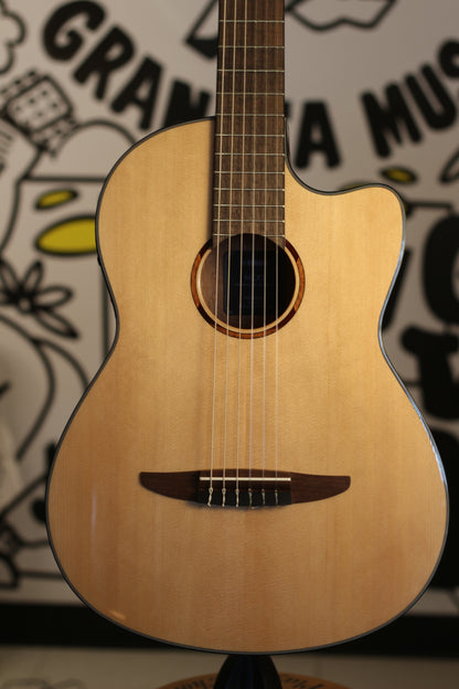 Yamaha NCX1 Acoustic-Electric Classical Guitar w/ Sitka Spruce Top