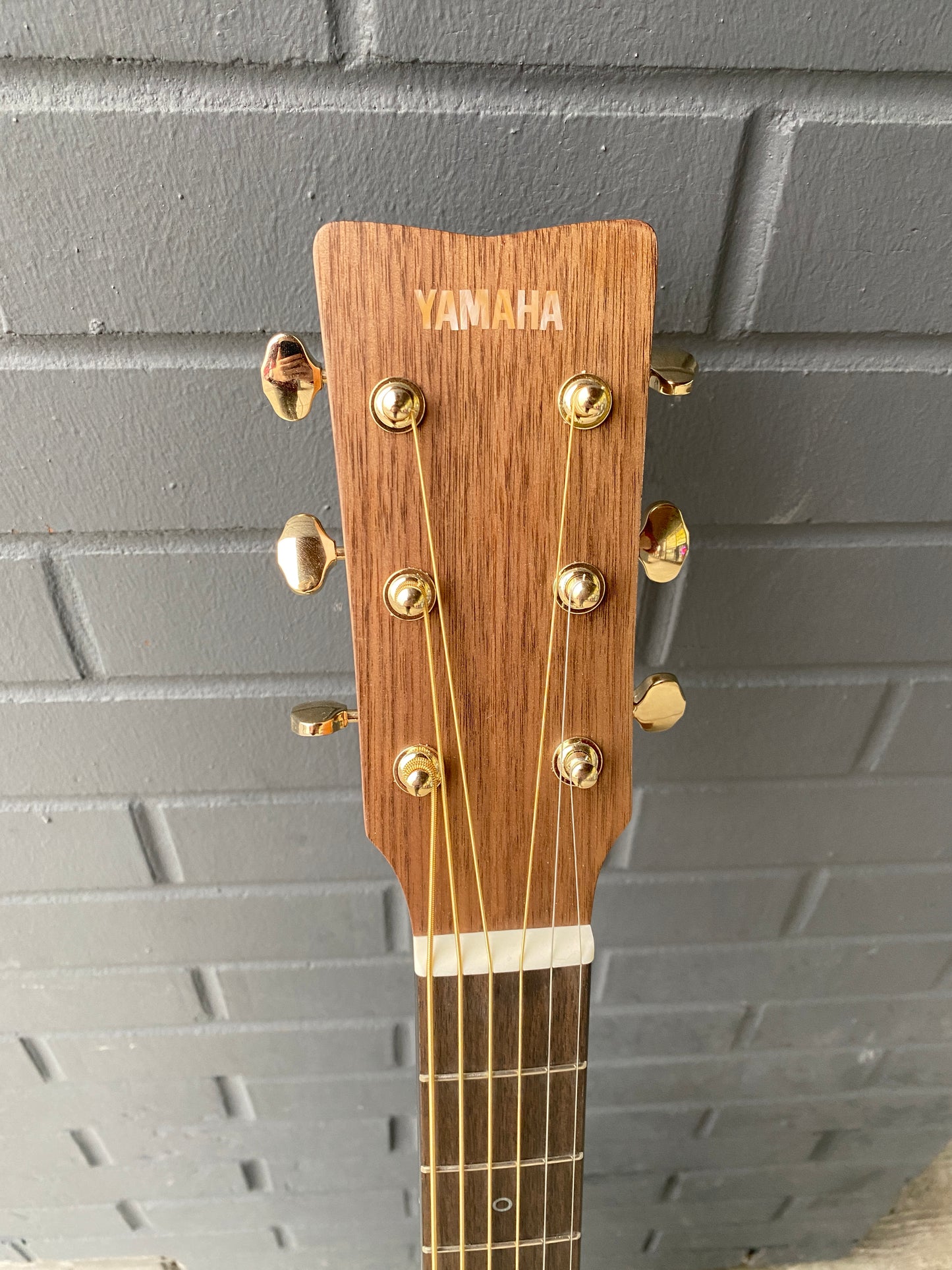 Yamaha Storia Acoustic Guitar