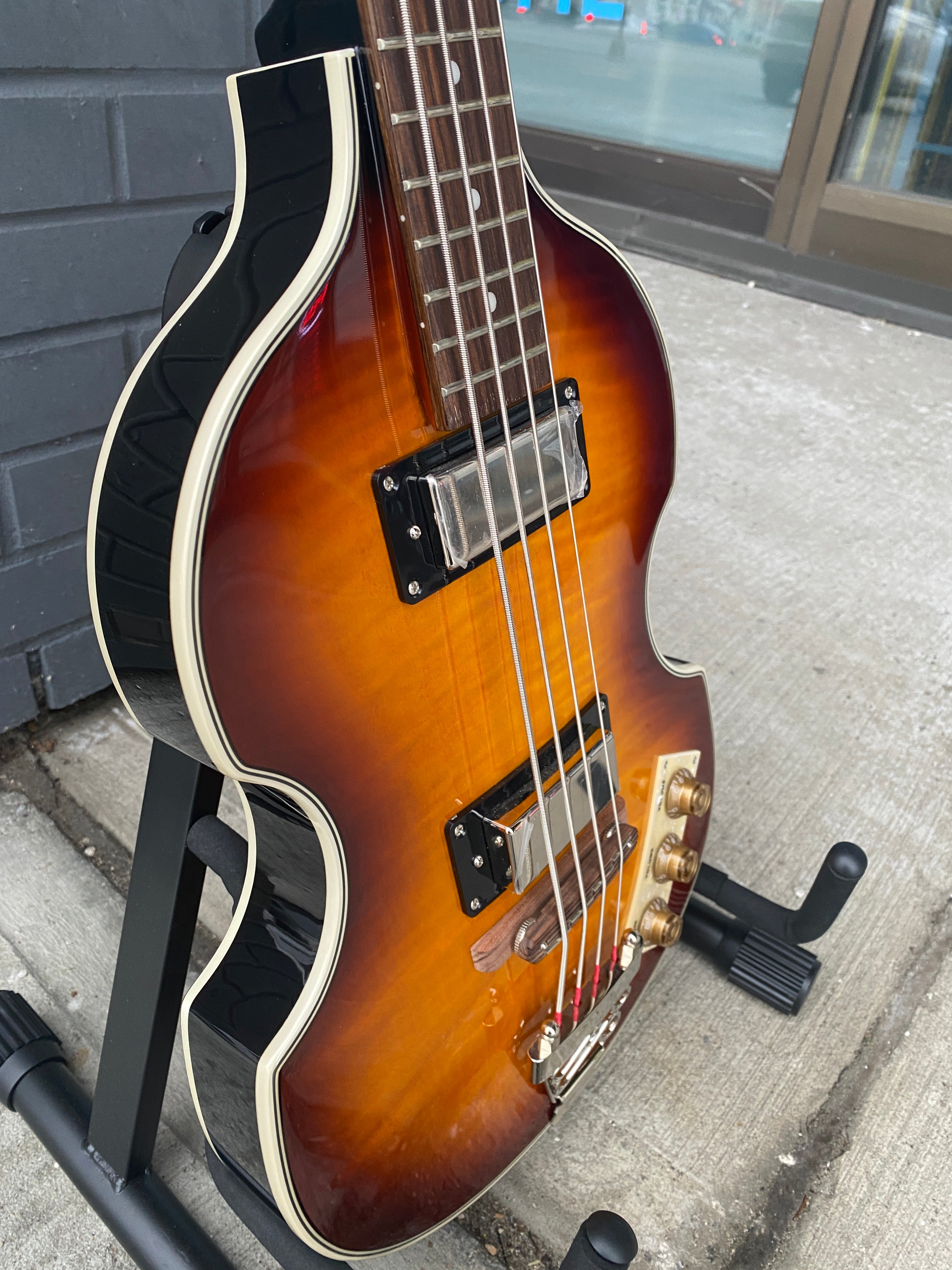 Epiphone Viola Bass - Vintage Sunburst