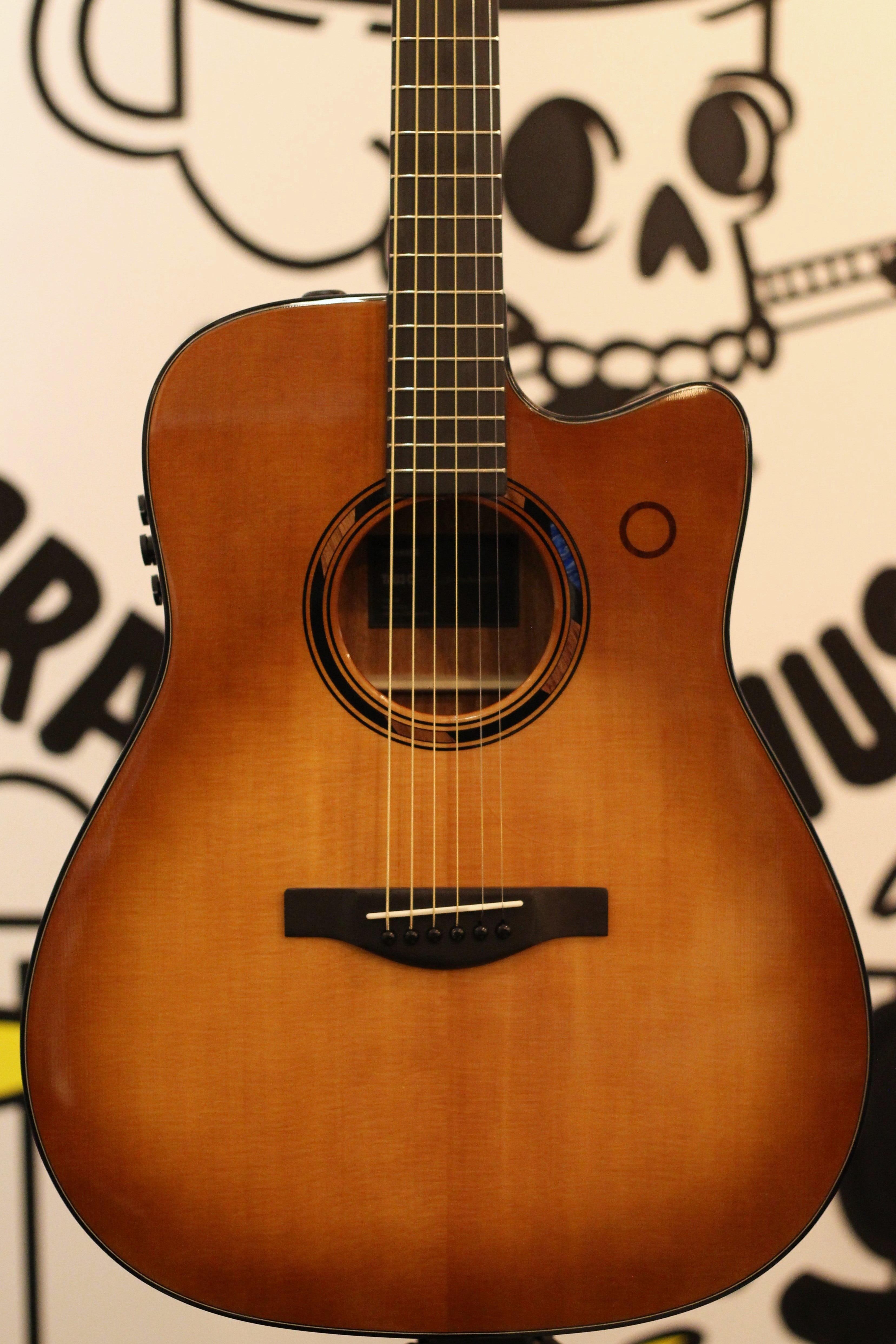 Yamaha TAG3 C Trans Acoustic Guitar with Gigbag | Minor Body Damage